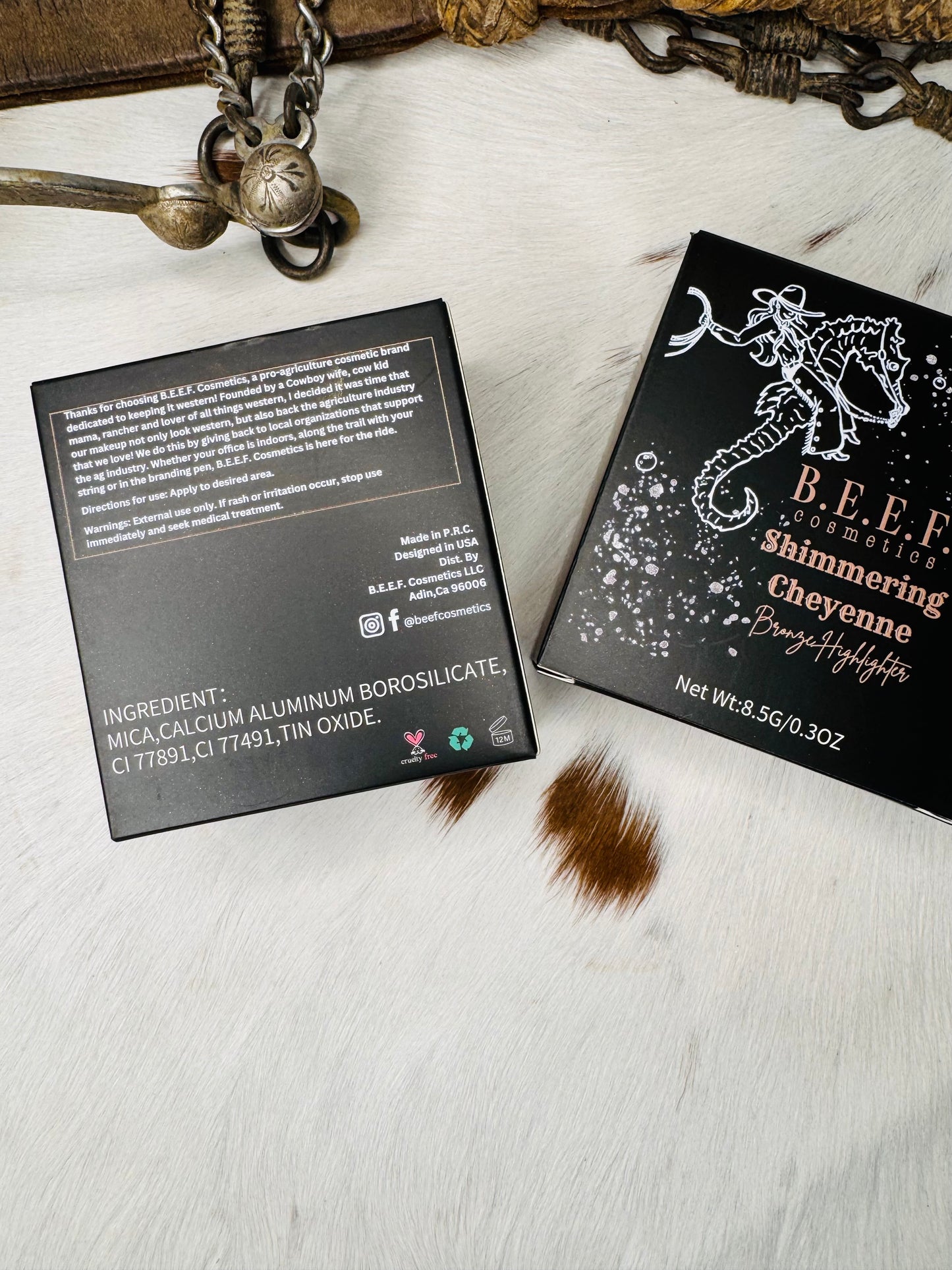 Shimmering Cheyenne Bronze highlighter spray