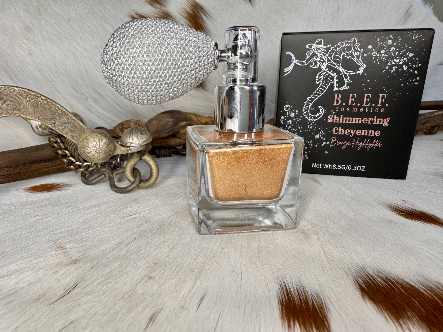 Shimmering Cheyenne Bronze highlighter spray