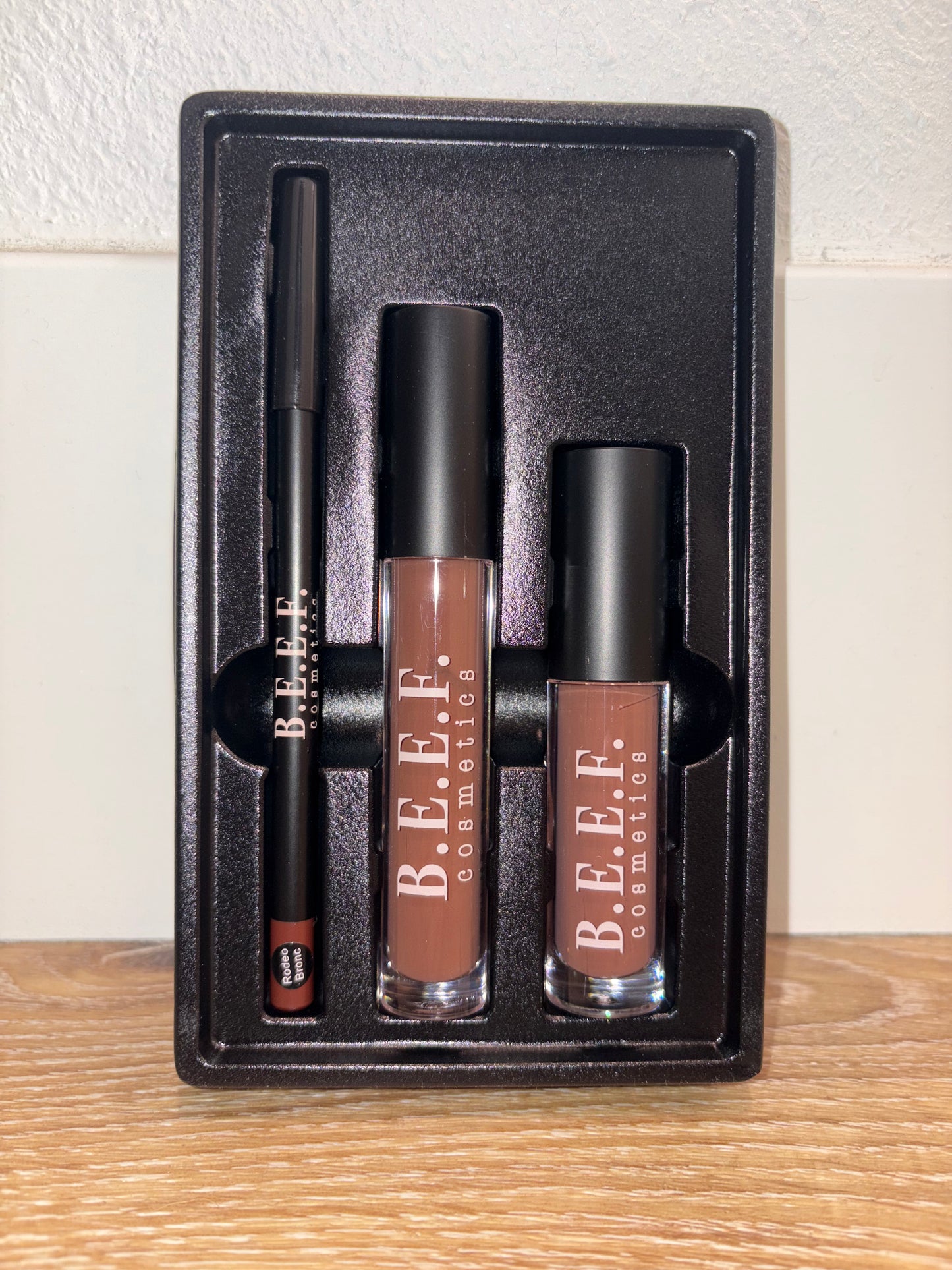 Bronc Stomper Lip Kit