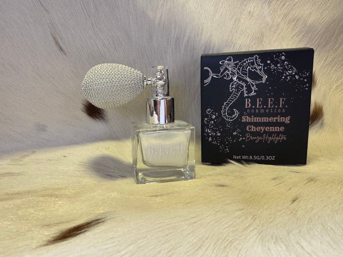 Shimmering Cheyenne Bronze highlighter spray